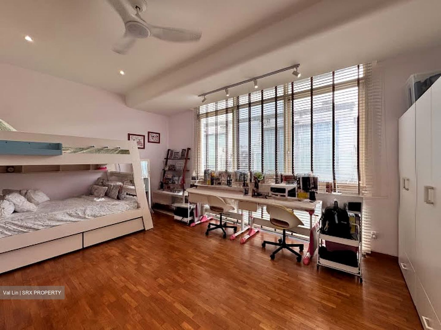 The Springside (D26), Terrace #584829291